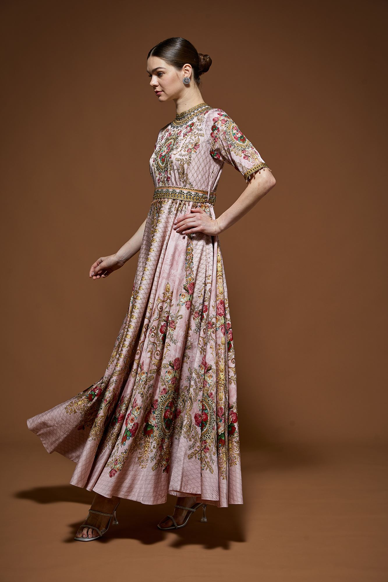 light-pink-kaftan-nr333-3